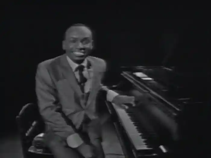 Honey (Live On The Ed Sullivan Show, December 3, 1961)