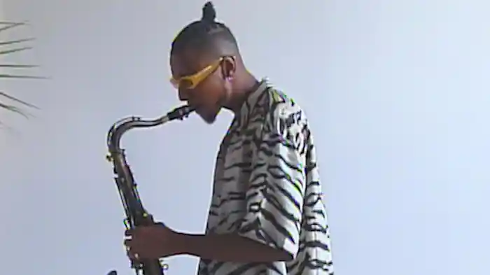 Sax Fifth Avenue (Lyric Video)