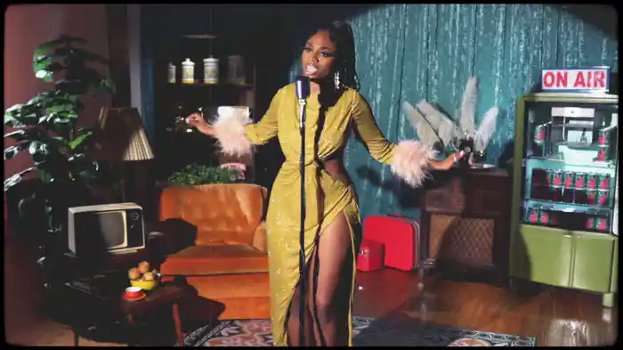 Good Soup (Live Performance Video)