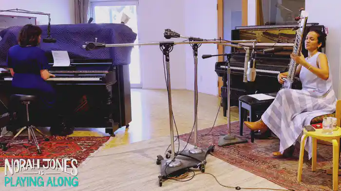 Traces of You (Live From Glendale, CA)