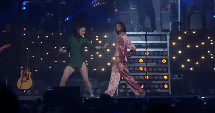 Aquí estoy yo (En Vivo Desde El Teatro Metropólitan)