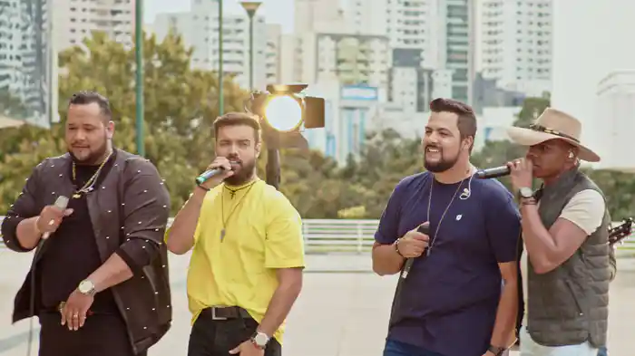 Pior Que Cigarro (Ao Vivo Em Goiânia / 2023)