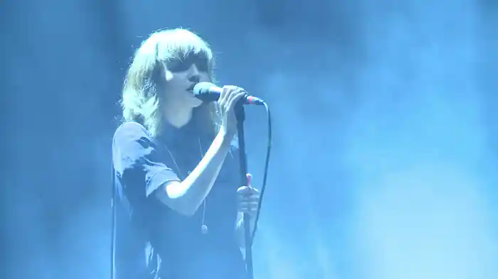 Lies (Live At Ancienne Belgique / 2013)