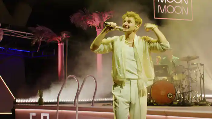 Youth (Live At Red Rocks, Colorado, USA)