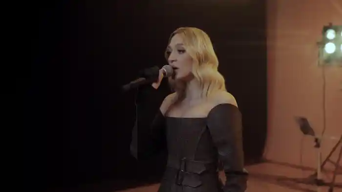 Are You Happy? (Chandelier Live Session)