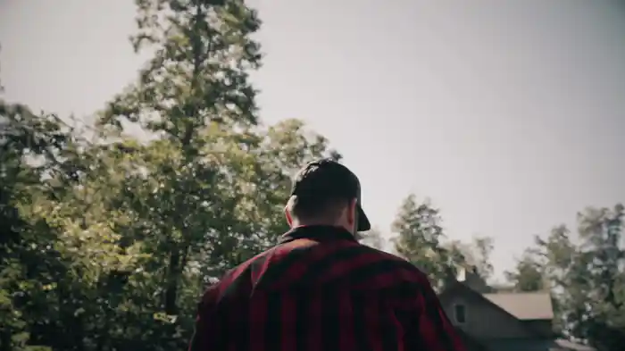 Dirt Roads & Diamonds (Visualizer)