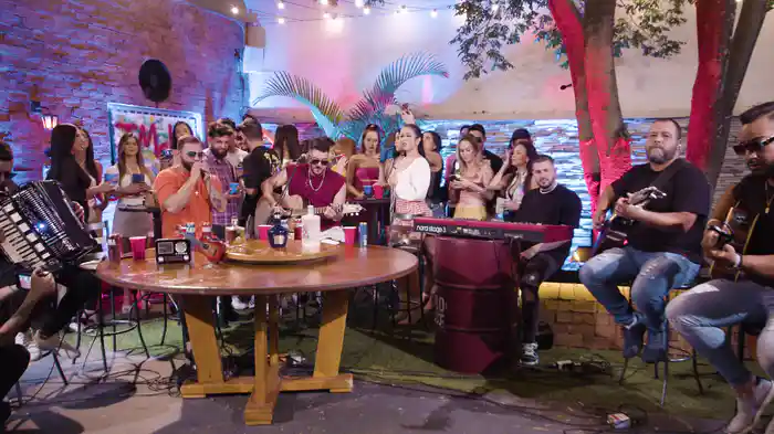 Cortesia / Face A Face (Ao Vivo Em Goiânia / 2023)