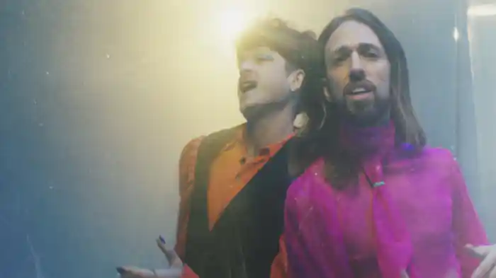 Mística (Lyric Video)