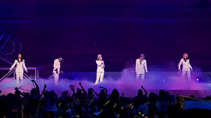 Never Had A Dream Come True (S Club Party Live / 2001)