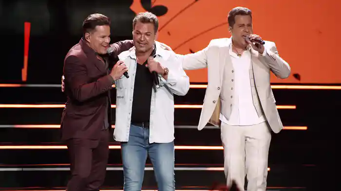 Nega Véia (Ao Vivo Em São Paulo / 2023)