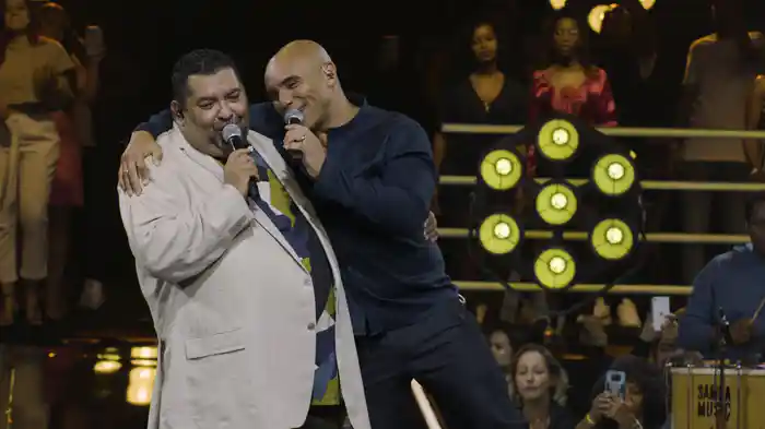 Dança Comigo Outra Vez / Velho Amor (Ao Vivo Em São Paulo / 2023)