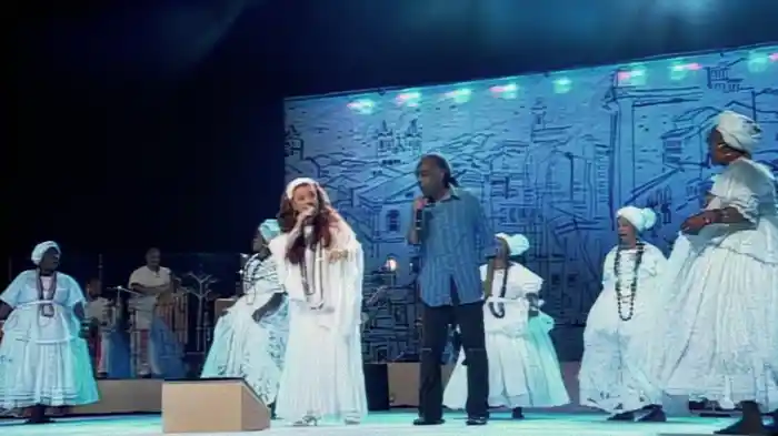 Cheguei Mais Tarde / Não Tenho Onde Morar / Isto É Bom (Ao Vivo No Teatro Castro Alves, Salvador, Brasil / 2006)