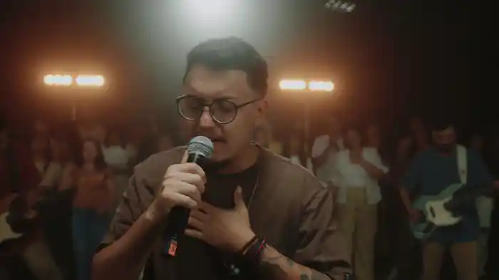 Amor De Muitos Se Esfriou (Ao Vivo Em Brasília / 2023)