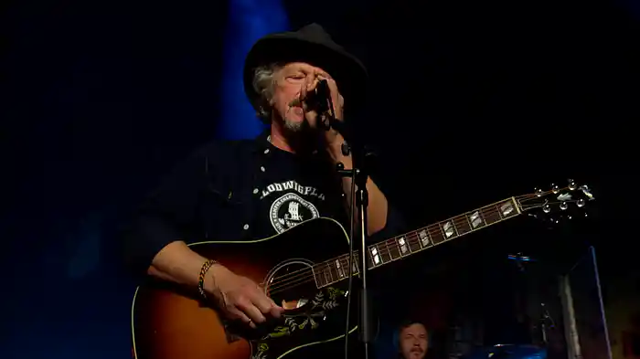 Südstadt, verzäll nix (Live im Sartory)