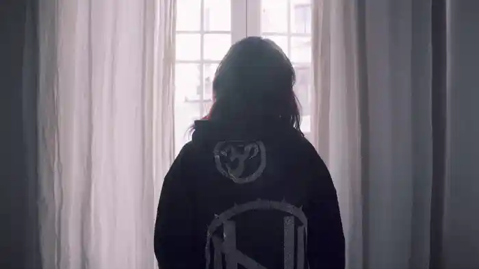 suéltame (Visualizer)