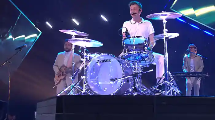 Don't Stop The Car (live @ SMAs 2024)