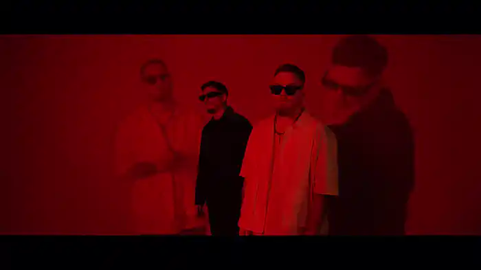 Muchacho (Visualizer)