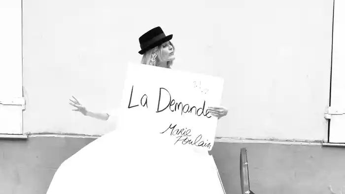 La demande (Lyric Video)