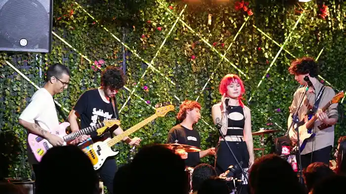 Meio Tom (Ao Vivo Em São Paulo / 2023)