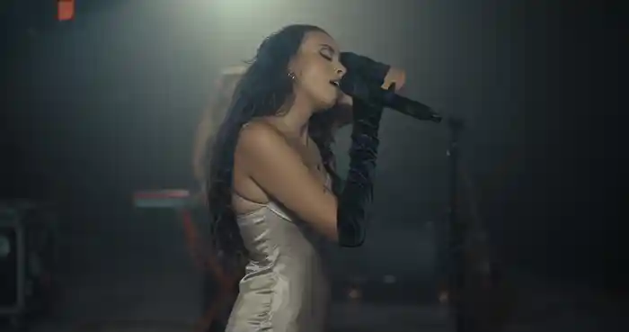 ELLA (envidia) (Live From Art House)