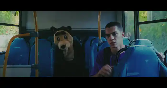 vc ñ sai da minha cabeça