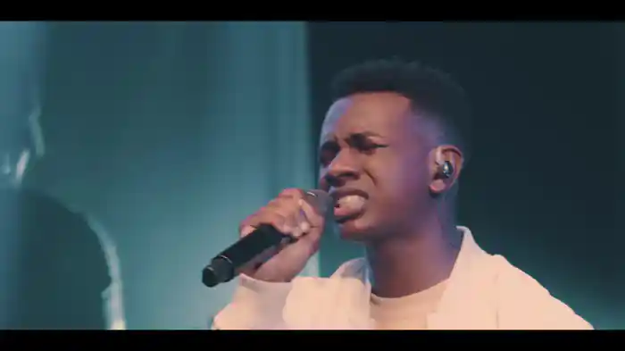 Só Deus (Ao Vivo Em Belo Horizonte / 2025)