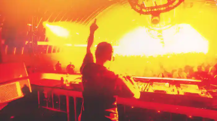 Eres Tu (Better Off Alone) (Lyric Video)