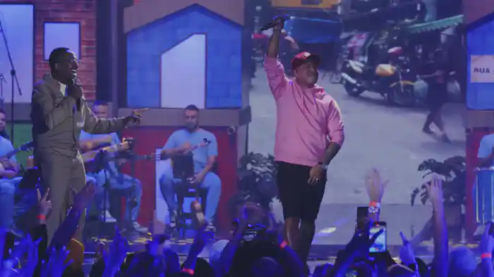 Tá Frio Lá Fora (Ao Vivo Em São José Dos Campos / 2024)