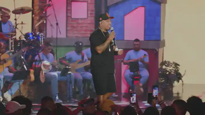 Nos Braços Do Amor (Ao Vivo Em São José Dos Campos / 2024)