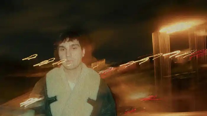 Yardım Et (Lyric Video)