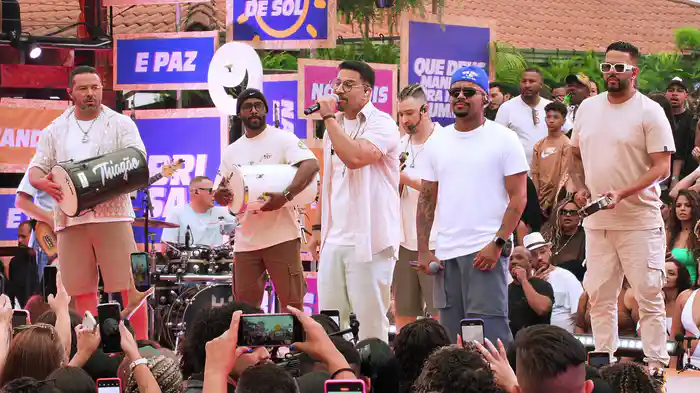 Casal Ficante (Ao Vivo Em São Paulo / 2024)