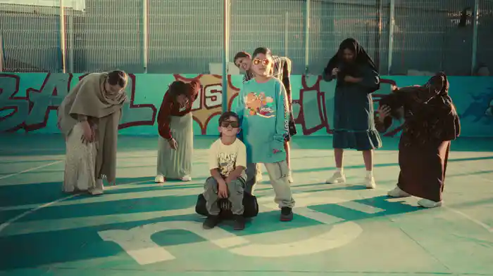 A Mi Abuela Le Gusta Perrear