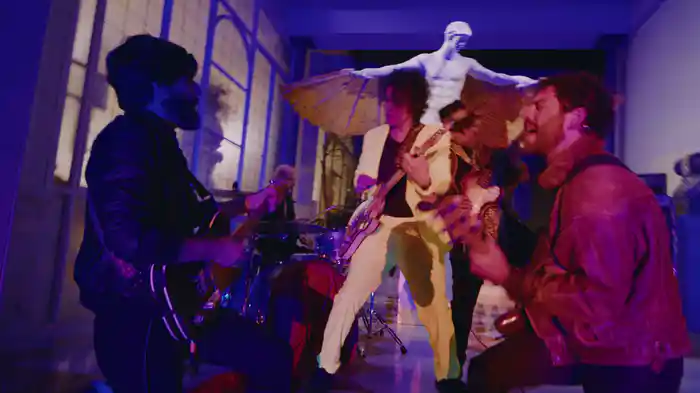 Deja Encendida Una Luz