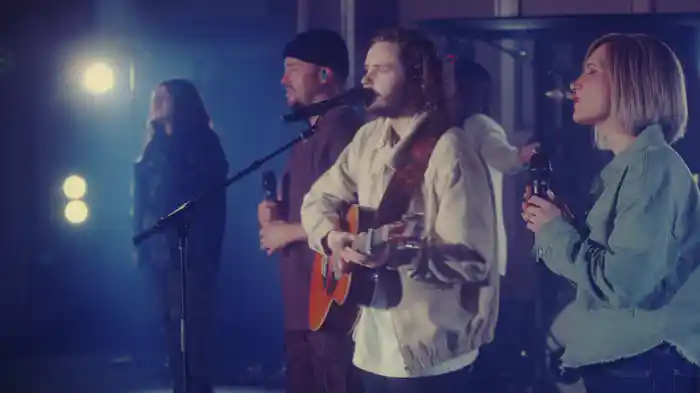 God Be Praised (Live)