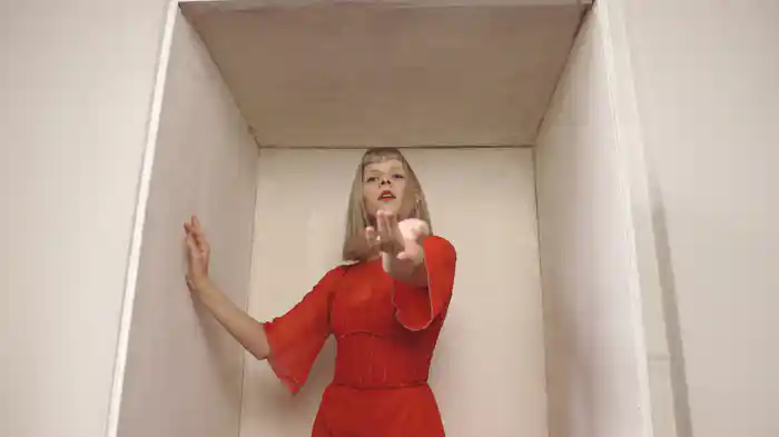 The Flood (Visualiser)