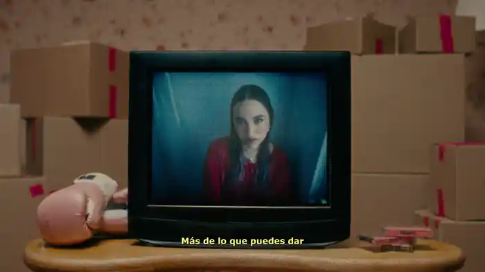 ¿Es En Serio? (Lyric Video)