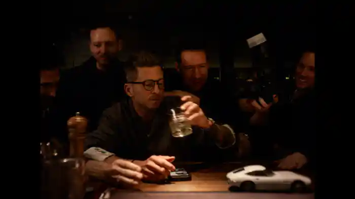 Invincible (from 怪獣8号)