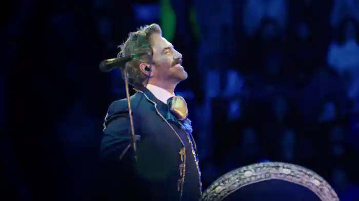 Medley: Que Te Vaya Bonito / Por Tu Maldito Amor (En Vivo Desde La Plaza de Toros La México, 2024)