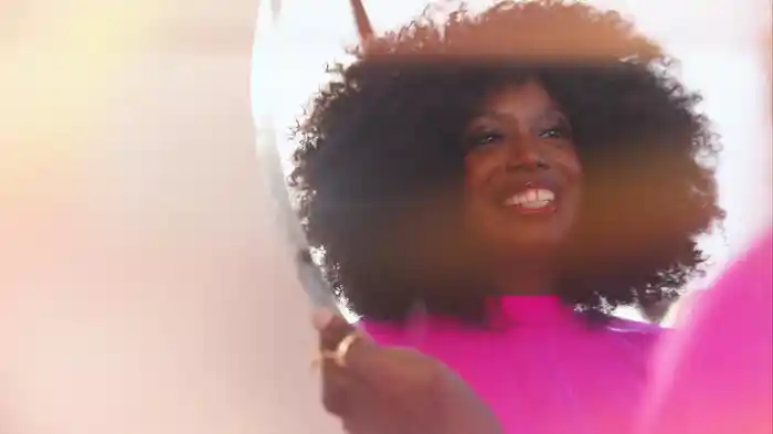 Gadabout Season (Visualizer)