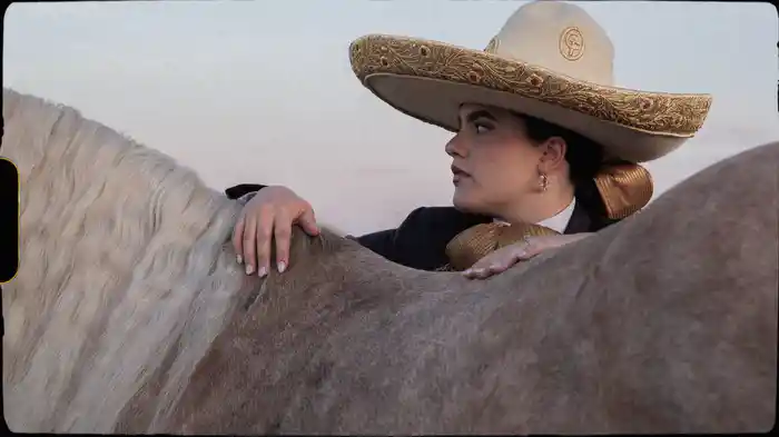 Retumbando En El Cora (Lyric Video)