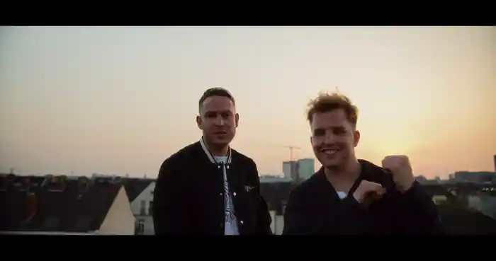 bisschen mehr als freunde