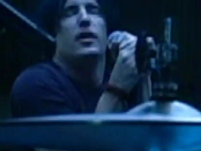 The Hand That Feeds (Album Version)