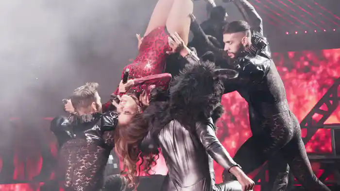 Popurrí Divino (En Vivo Desde La Arena Ciudad De México)