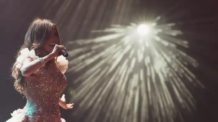 Ellas Soy Yo (En Vivo Desde La Arena Ciudad De México)