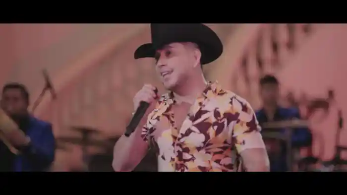 Fui Tan Feliz (En Vivo)