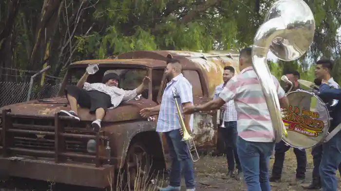 Los Livais (Versión Chaca)