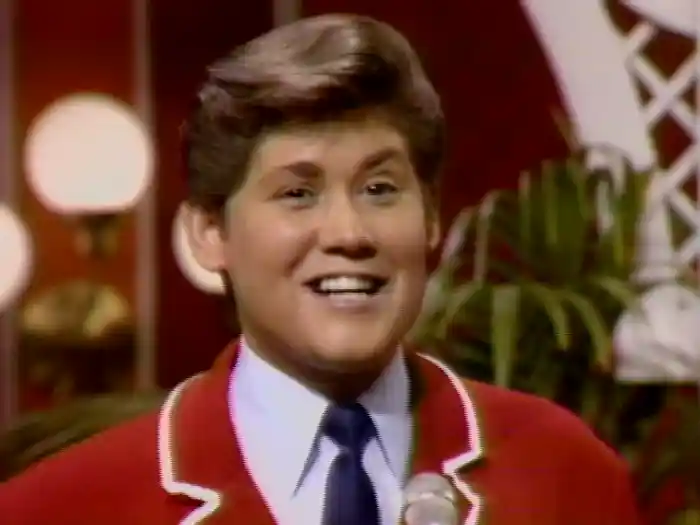 Somebody To Love (Live On The Ed Sullivan Show, June 12, 1966)