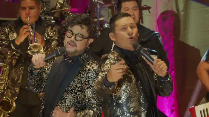 Corazones Invencibles (Musical)