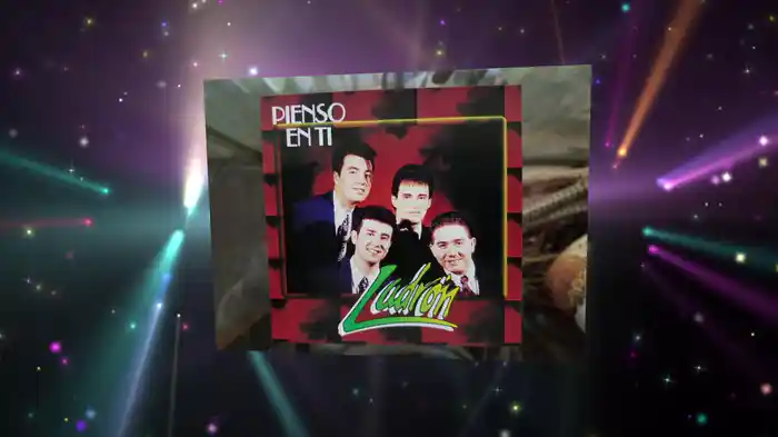 Pienso En Ti (Lyric Video)