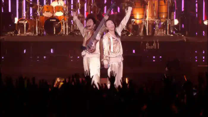 決戦は金曜日 (from DWL2007 Live Ver.)